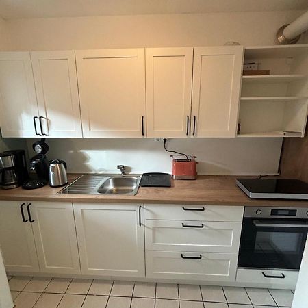 Helle und geräumige 3-Zimmer-Wohnung Würzburg Exterior foto